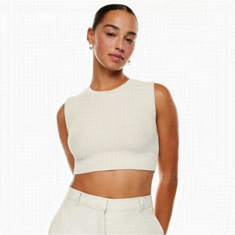 Aritzia Babaton Sculpt Knit Muscle Cropped Tank